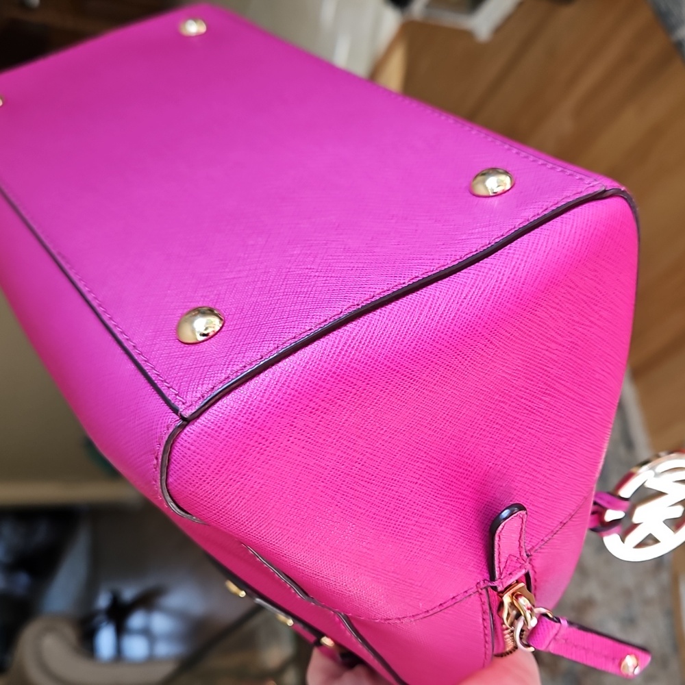 Michael Kors Fuchsia Leather Mini Cindy Satchel - Picture 11 of 13